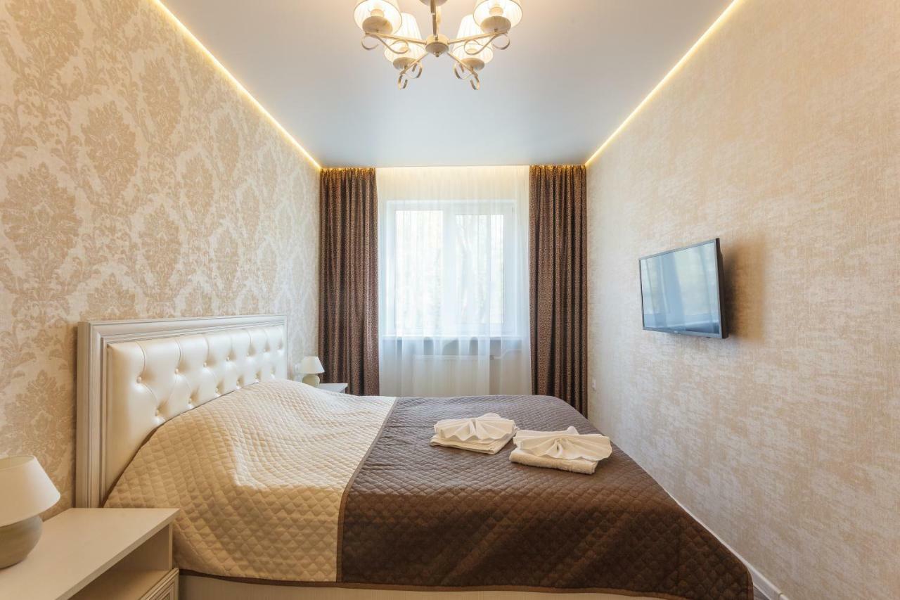Apartment Dom Kino Minsk Esterno foto